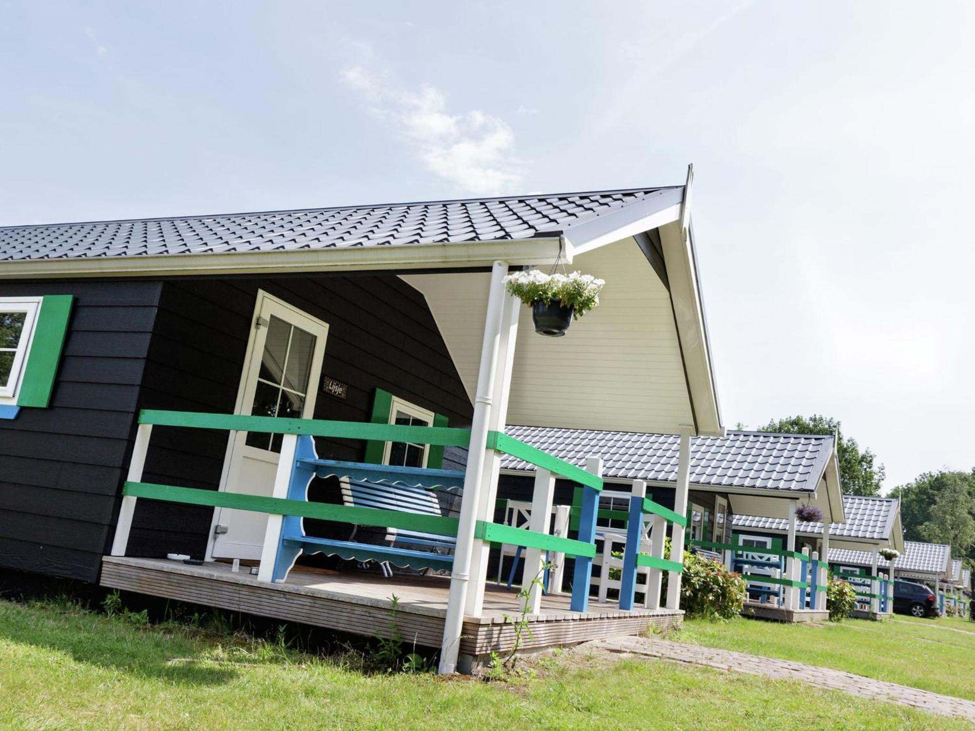 Chalet With Dishwasher, In Natural Environment IJhorst Exterior foto